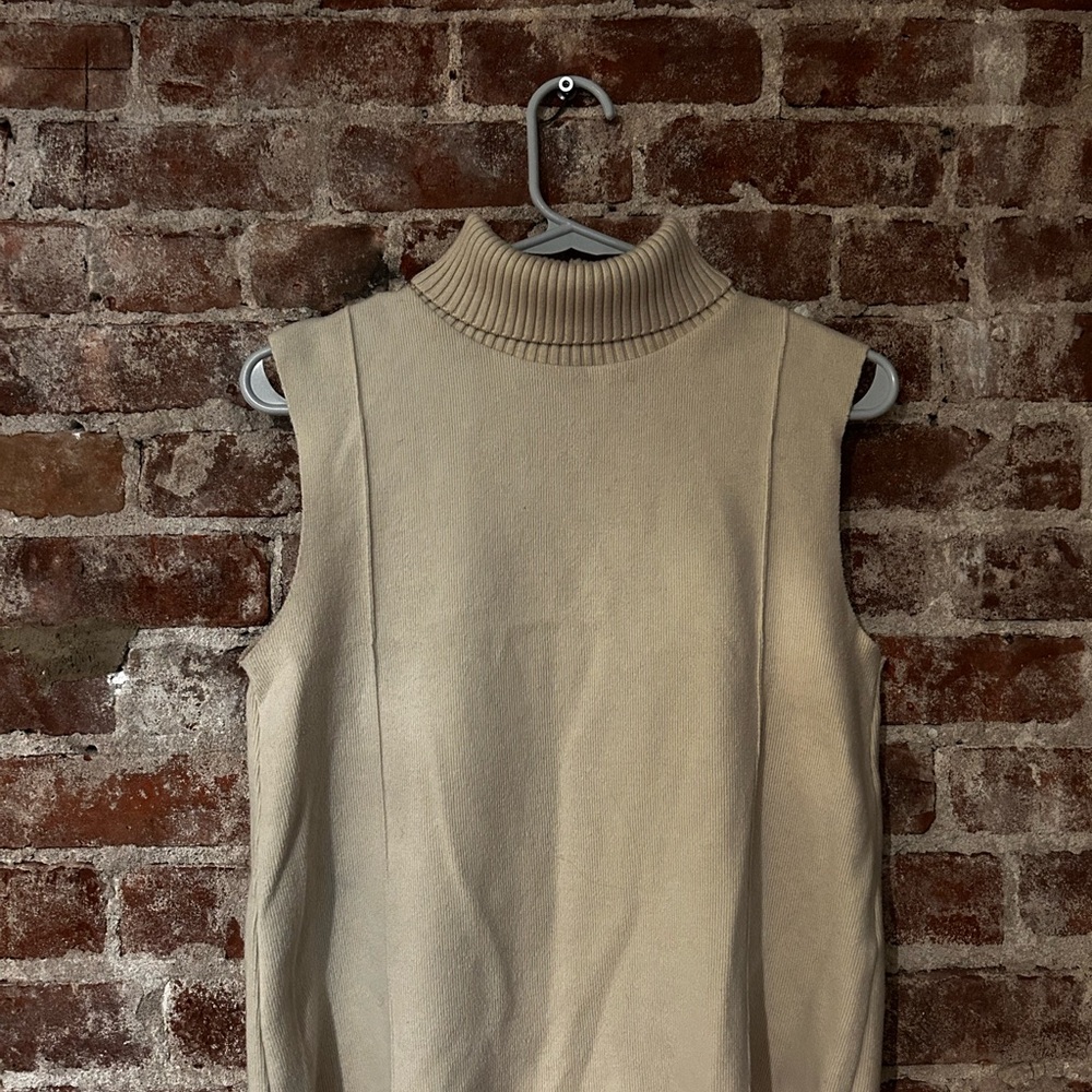 Zara Ribbed Knit Sweater in Cream